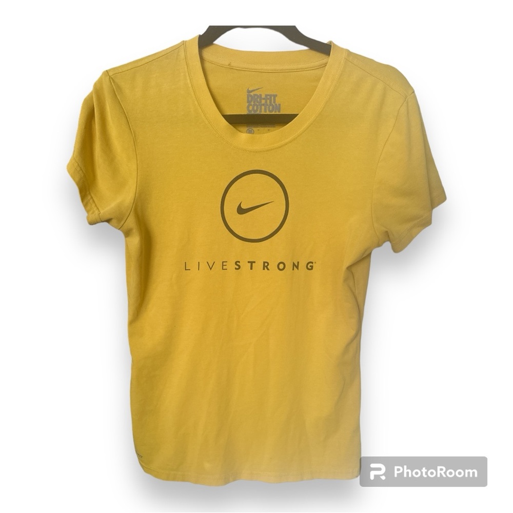 Nike vintage Lovestrong drifit women’s fitted shirt size M